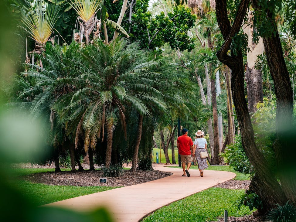 Emerald Botanic Gardens is a tropical paradise providing the perfect location for a relaxing afternoon stroll or an early morning walk.